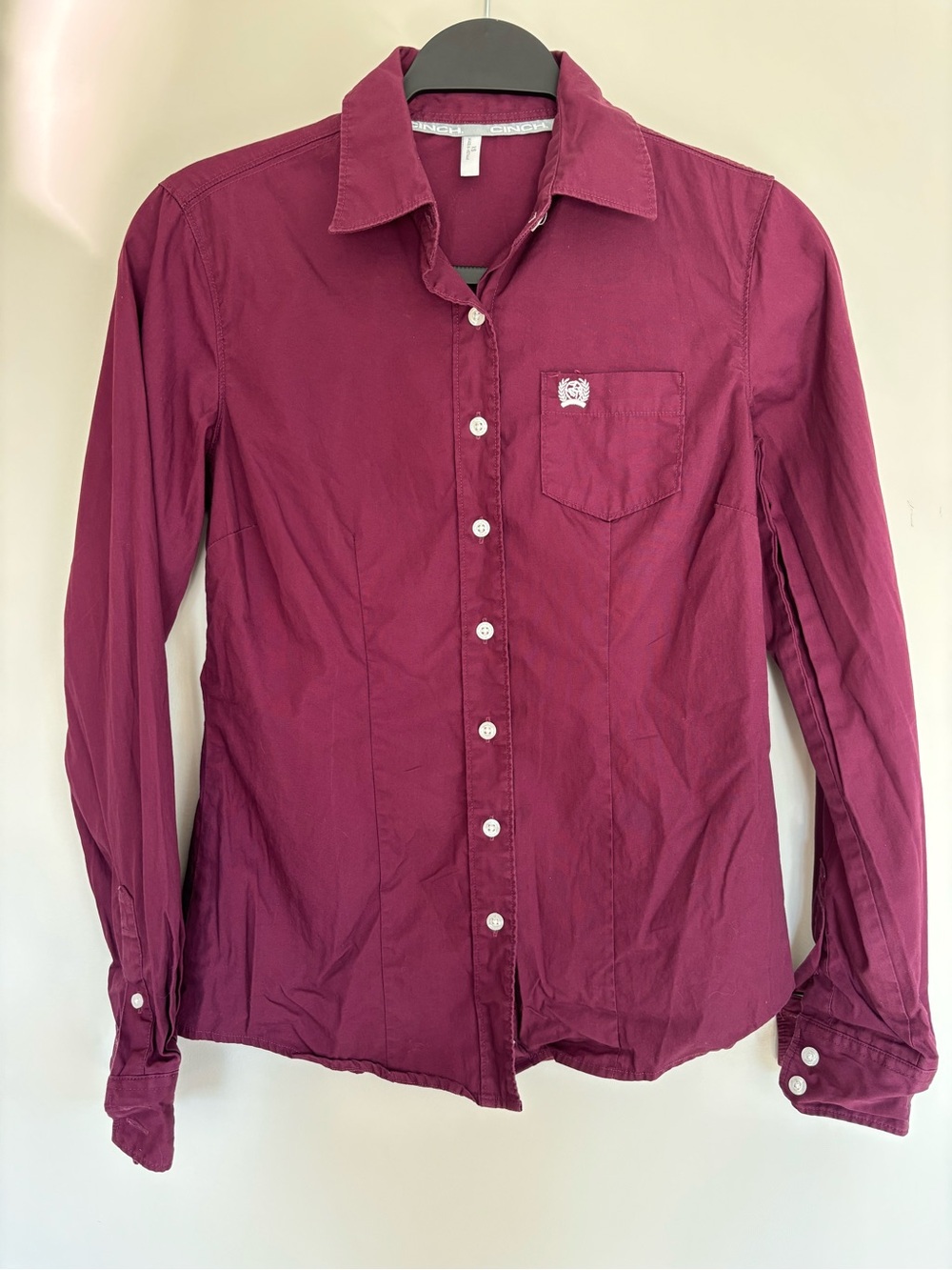 Cinch Women's Button-Down Shirt in Wine